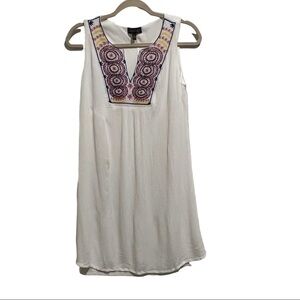 Luxology Beaded and Embroidered Sleeveless Dress size 4